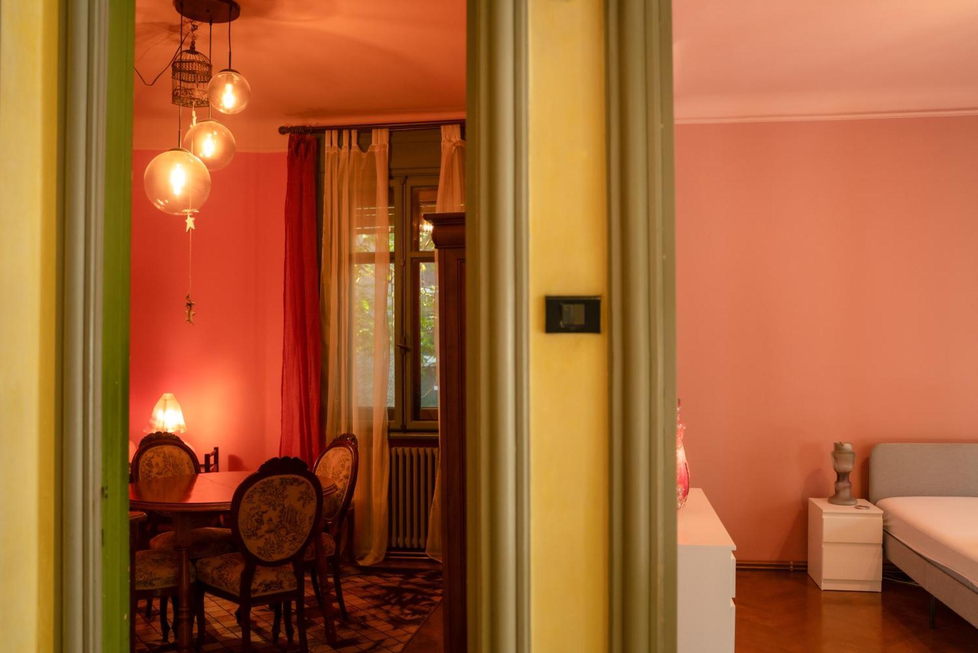 Charming Vintage * Bucarest